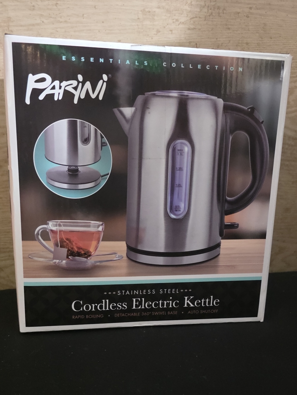 Stainless Steel Cordless Electric Kettle - Silver Unopened Brand New $24